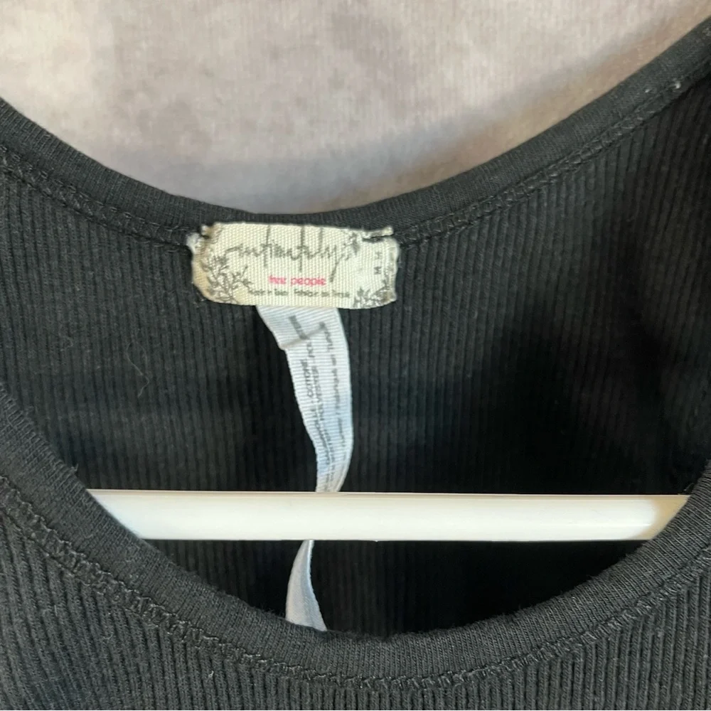Intimately Free‎ People Womens Tops Shirts White Black Red Size M XS Lot Of 3